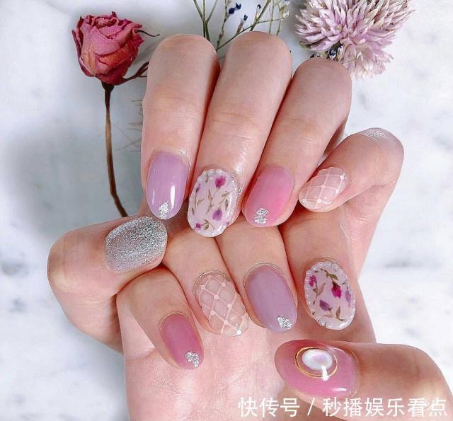 浪漫|浪漫的樱花季到了,赶快来跟女神们,get浪漫的仙女美甲吧