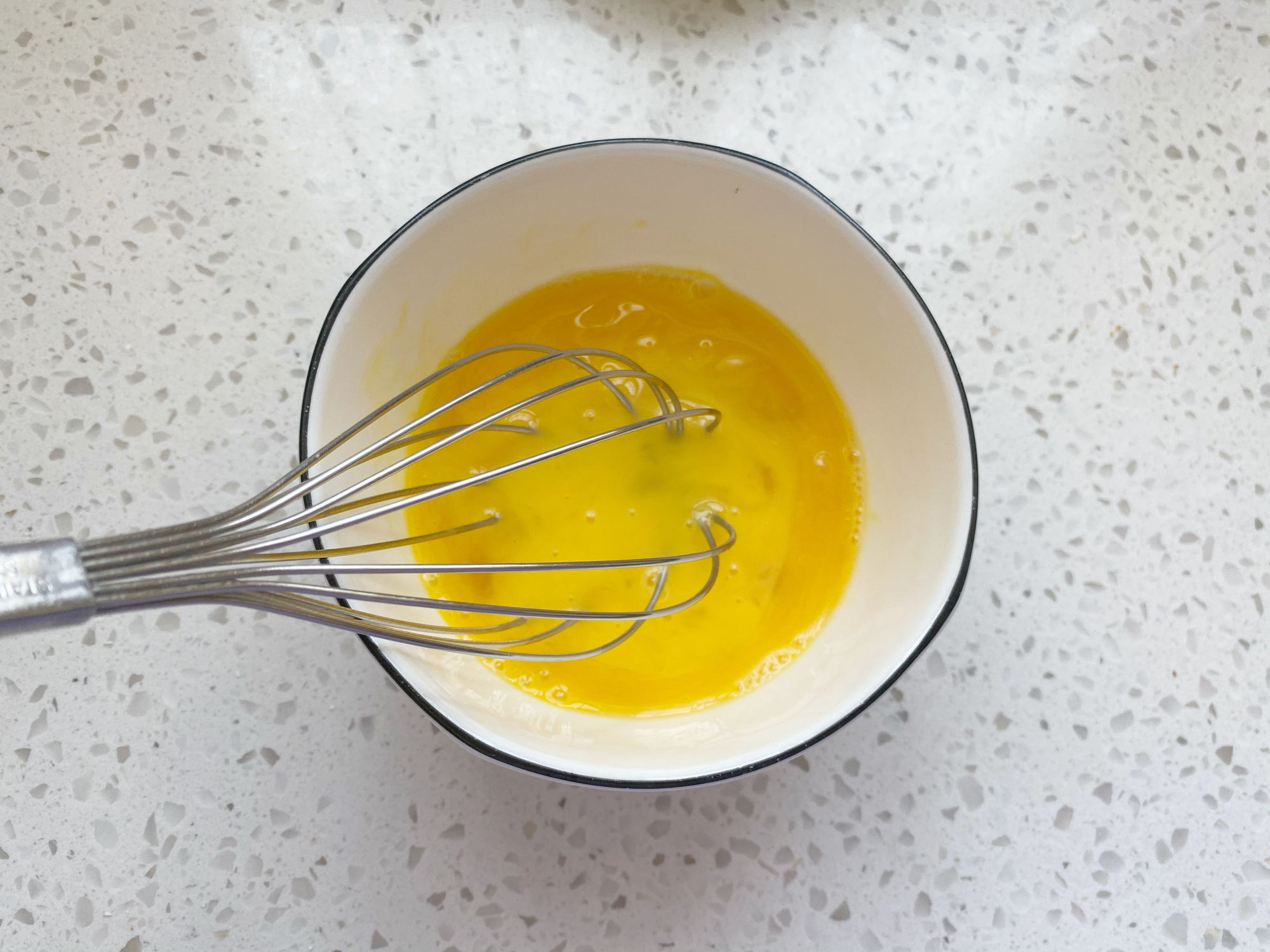 糯米年糕别再蒸了,试试这么做,软糯香甜,比披萨好吃又省事