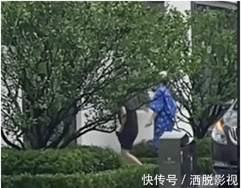 杨洋|杨洋终于开始录综艺了，穿应援色录制综艺节目，与粉丝双向奔赴