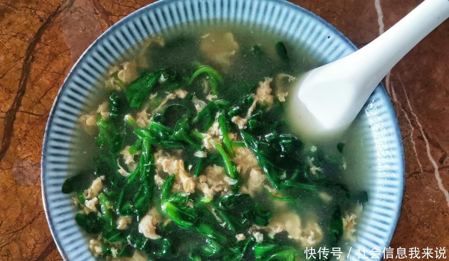 食材|简单的食材,简单的做法,常常是最养生的吃法,分享简易的茼蒿汤