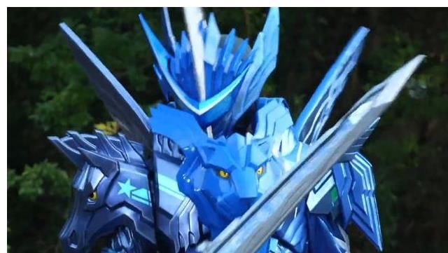 详解|假面骑士圣刃剧场版预告详解 不死鸟仁叔大战圣刃六人牛郎团