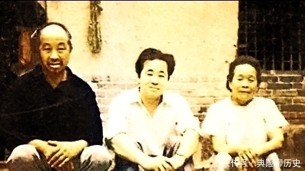 徐老师&莫言:十二岁被父亲母亲哥哥差点打死,三十岁靠演绎此事一举成名