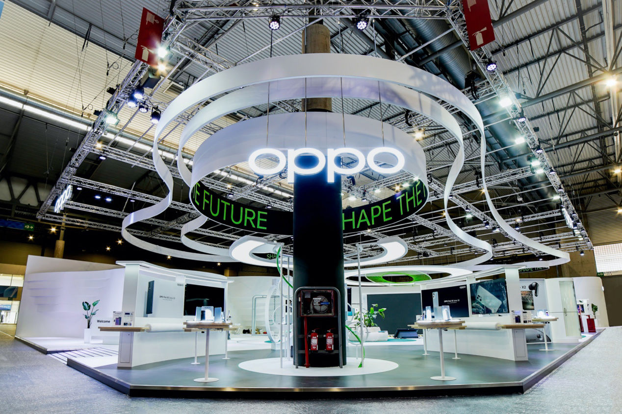 长寿版|OPPO 携两大超级闪充技术及多款旗舰产品亮相 MWC 2022