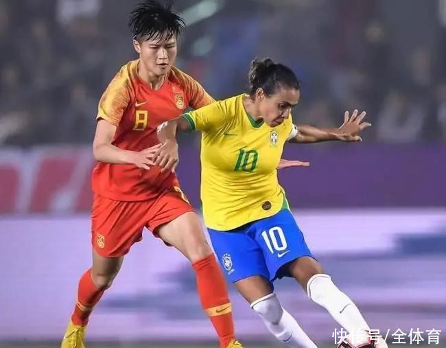 福米|女足伊布！43岁还在踢，为国效力26年，连续7次参加奥运会