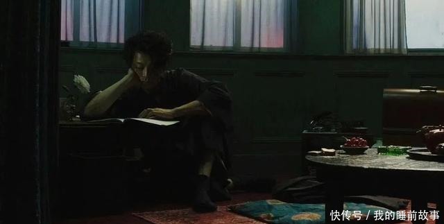 鼻祖|一个死得最多的日本作家,凭什么被奉为“丧神鼻祖”