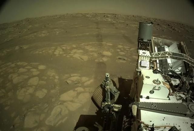 毅力号 行驶了340米,传回了70688张火星照,从毅力号照片显示了什么?