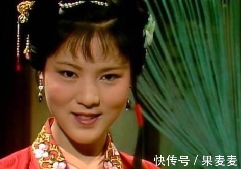 元宵节@贾母历来宽容,为何在元宵节公开拿袭人开刀?她在敲打另一个人