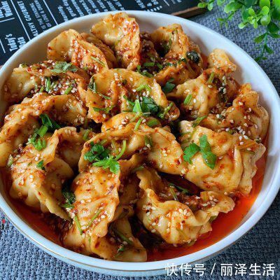 这道香辣拌三鲜饺子连续吃了3碗，全家人都一致好评