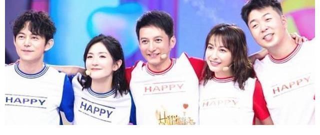 快本|继谢娜张雨绮后，又一女星成《快本》常驻主持，一来就是八期！