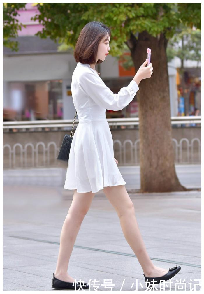 身材|街拍:一条清爽连衣短裙出行,尽享惬意自在的感觉,轻松展现青春美