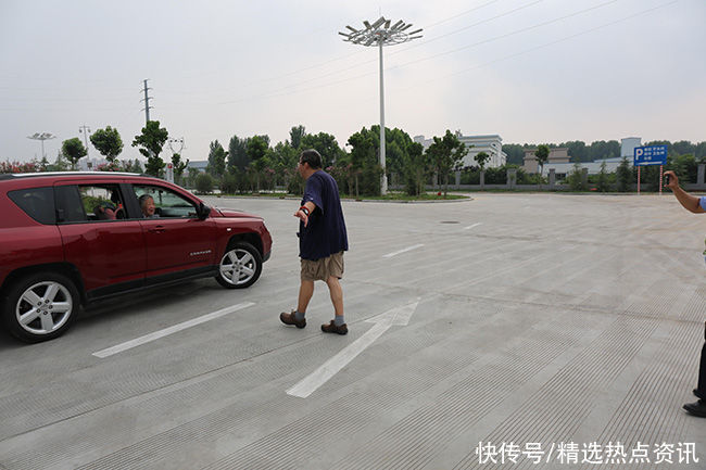 加油|北京83岁老人点赞济南交警：你们是人民的好勤务兵
