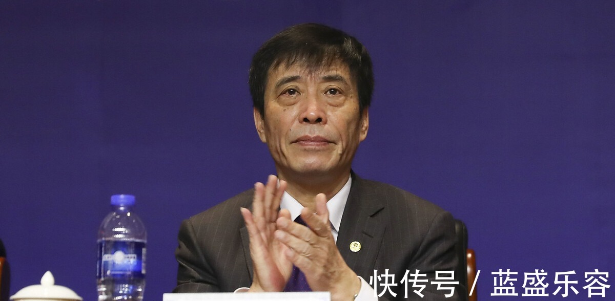 中超|昨天18点!中国足球传出喜讯中国足协办事人不变,中超改革继续!
