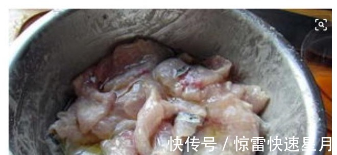 鱼片|水煮鱼在家这么做，鱼片嫩滑、无腥味，自己能吃一大盆，非常下饭！