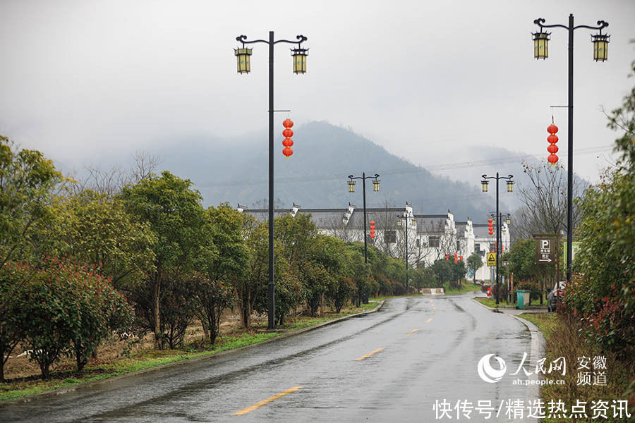 雨中霭里 烟雾缭绕