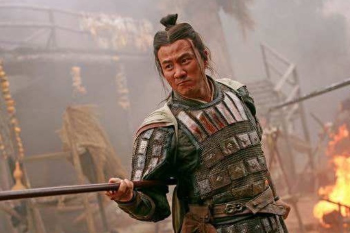 演过赵云的四位明星,前三位都只是在毁经典,只有他是真"赵云"