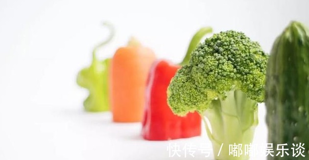 养生|女性更年期遇难题,平时多吃养生,让你人更年期气色不更年