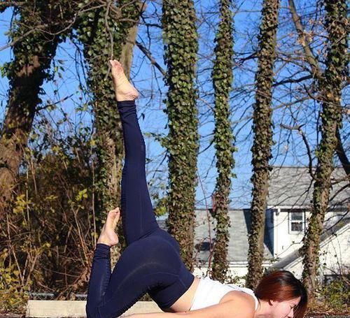 上半身|又调皮了,会做这些动作,代表你的瑜伽水平非常高了