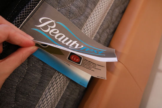 Simmons?席梦思欣悦床垫：睡在云端，给你全身心的放松|测评 | 软硬度