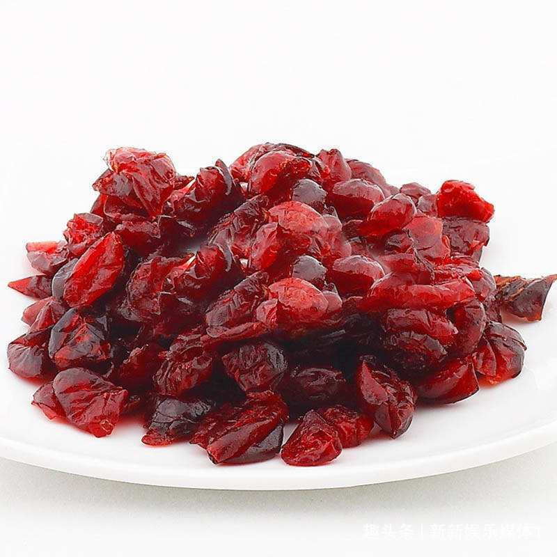 蔓越莓|女孩子“例假”时,这4种食物随便吃,排污血降体重,快记下来!