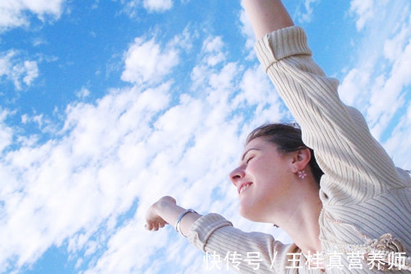 食物|人到四十如何保养自己?男人记住6条养生法则,长寿也变得不再遥远