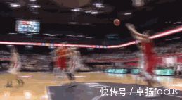 cbNBA的冷板凳和NBL的明星,周琦不要被追随者冲昏头脑!