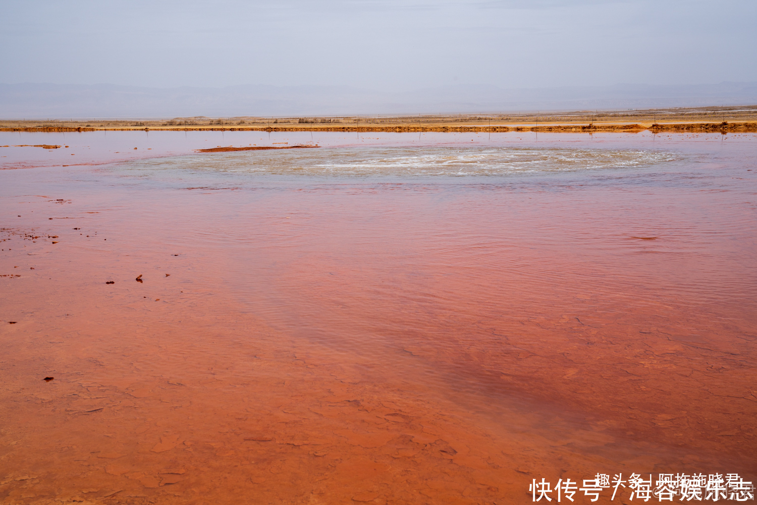 莹白如玉|西北不知名小城有独特风景，恶魔之眼比天空之镜更震撼，游客罕见