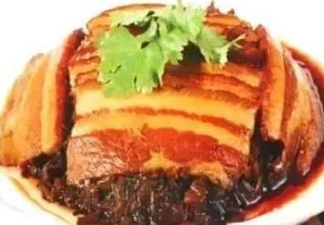 美食精选:烧茄子,辣子鸡,香煎鸡翅,梅菜扣肉的做法