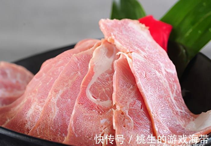 排毒|夏天来了,女性不妨多吃几种食物,美白淡斑,排毒抗衰老