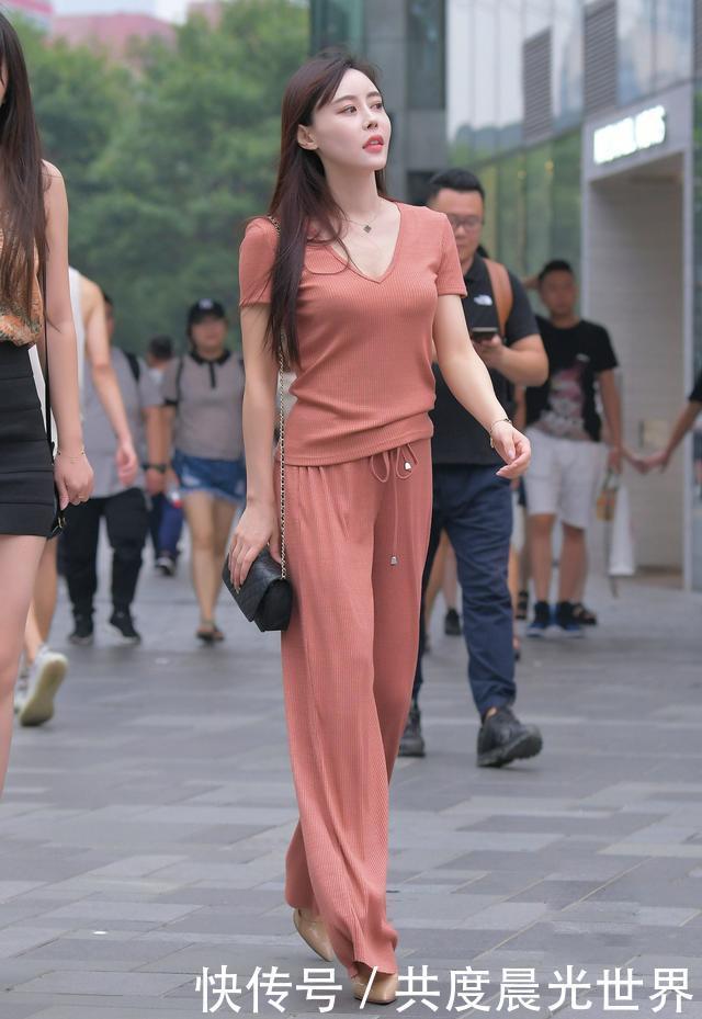 试一试|不知道怎么穿来试一试这个套装,一秒拿下气质女神称号