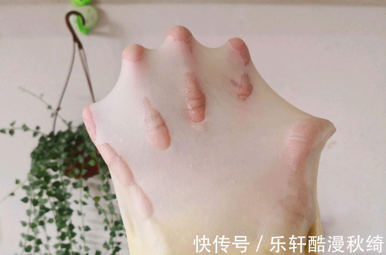 蜜红豆吐司|在家烤个蜜红豆吐司，香甜软糯，每一口都甜在心里