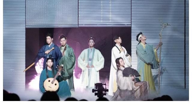 逆风|《披哥》四公:李承铉组靠团战逆风翻盘,赵文卓组垫底一点不意外