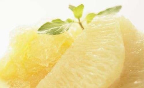 柚子是红心的有营养,还是白心的有营养?专家告诉你答案!