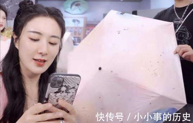 懒人伞 薇娅懒人伞一晚爆红,39度出门不怕晒,网友防晒霜可以扔了!