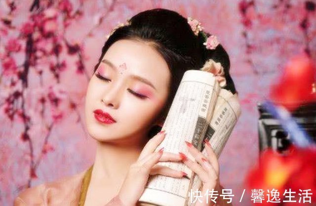 时衣|村妇写了一首诗，穿越千年之后，依然征服着我们