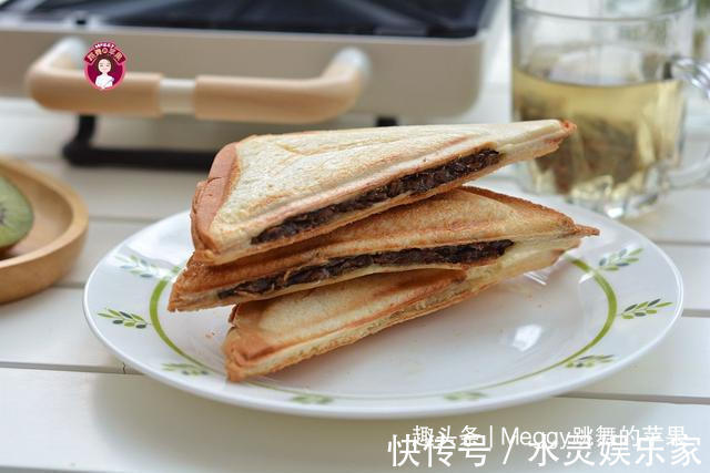 2分钟轻松搞定酱牛肉三明治，比肉夹馍还抢手，连老妈都爱吃