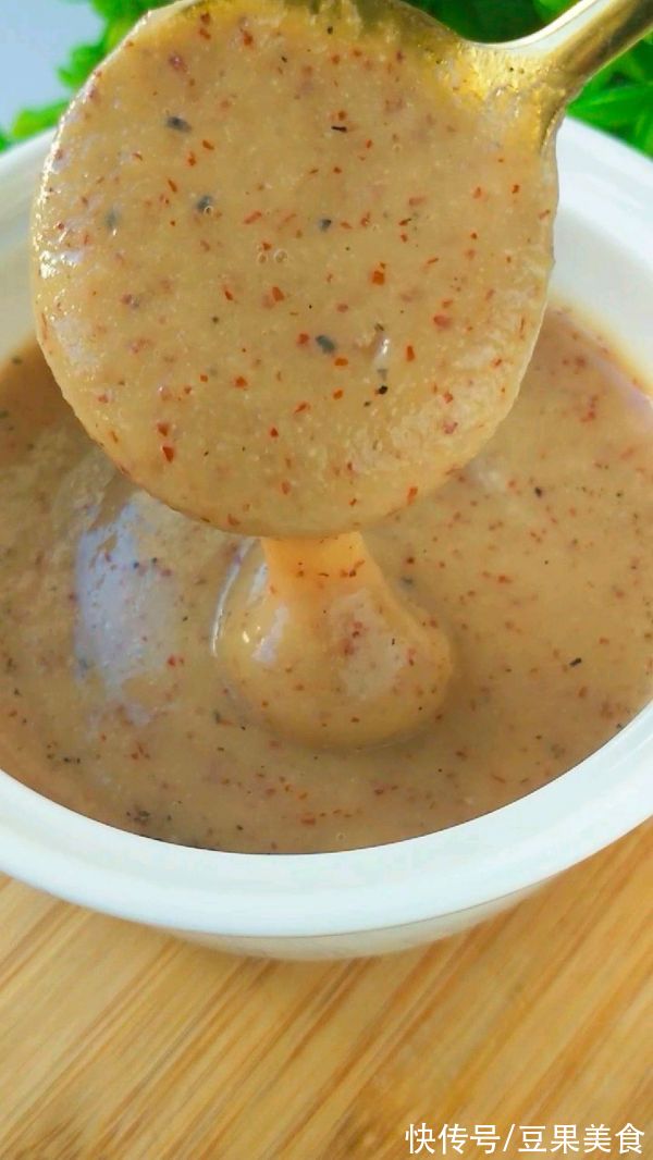 那一碗令人神往的莲藕红枣泥 8+宝宝辅食