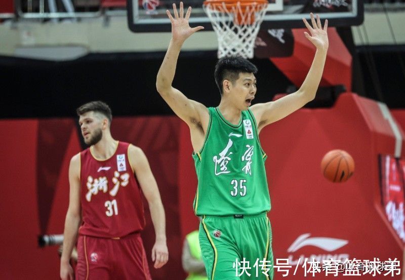 宫鲁鸣|高诗岩朱荣振将永久互换?这个可能还真有,这也是共赢的选择