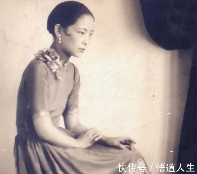 第一任丈夫&同样是富养的女儿,为何一个成为爆款女王,一个被世人吐槽!