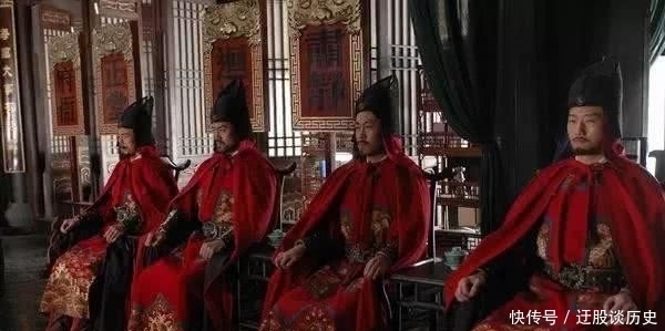 杨荣|建文旧臣杨荣，为何能受到朱棣重用，几千年前《易经》中就写了