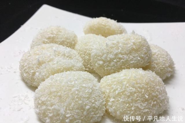 这个真的是我做过最简单的甜点,满满的椰香,又Q又弹