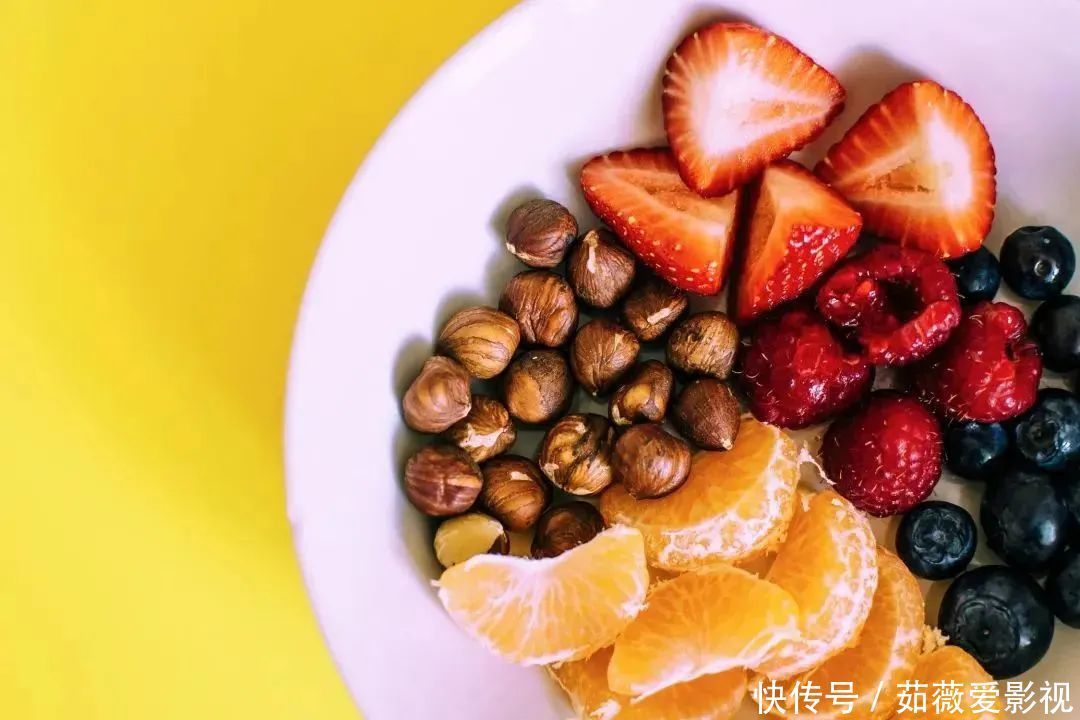 大便|经常便秘怎么办？学一学这6个简单动作，上厕所更舒畅！