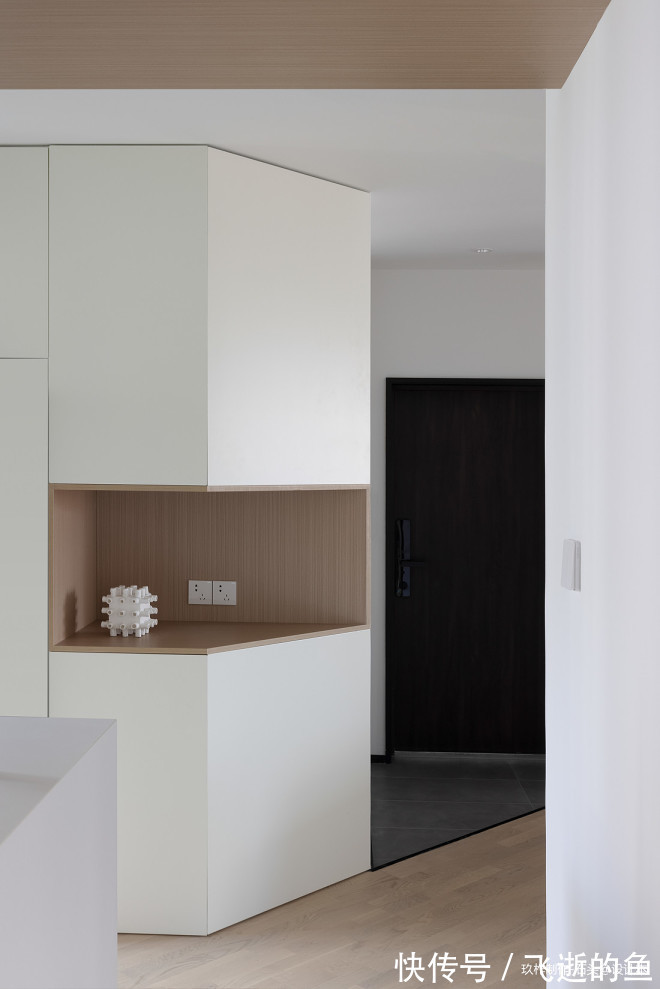 简约|100平简约三居，客厅动线新体验！