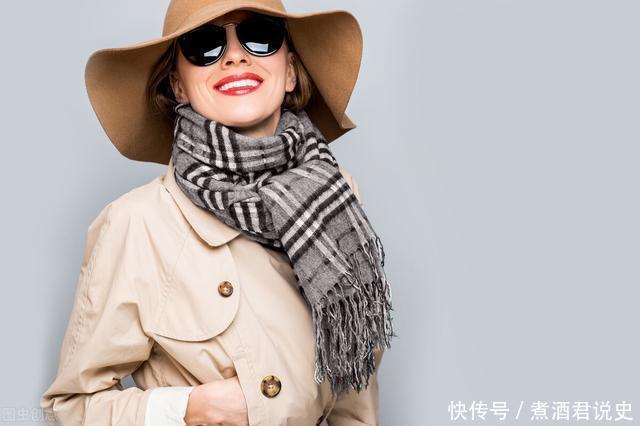 巨增|穿大衣怎样系围巾这样三种搭配方式,让你回头率巨增