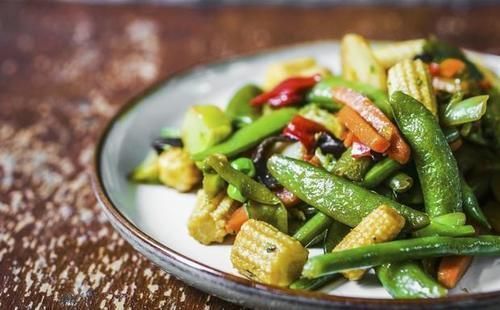 宝妈|每个时期的孩子,都有不同的营养需求,一岁半的宝宝怎么吃比较好