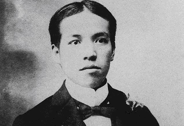 徐志摩|徐志摩陆小曼的婚姻,从婚前5次不吉暗示,便已注定悲惨结局