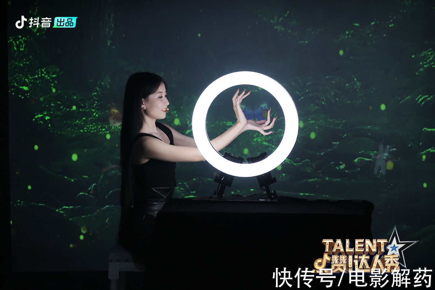 又一檔正能量綜藝來襲！《點(diǎn)贊！達(dá)人秀》為草根提供圓夢舞臺