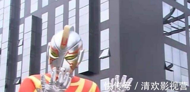 奥特曼|美国有个穿皮套的叫蜘蛛侠,日本的叫奥特曼,中国的叫张伟
