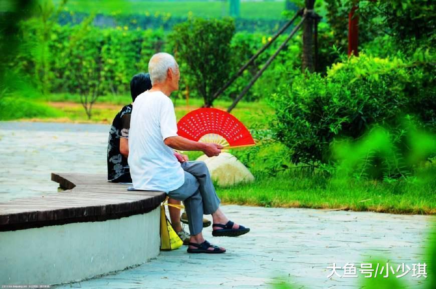 试对$千古绝对! 上联 门前两棵歪脖树, 老和尚的试对经典到爆!