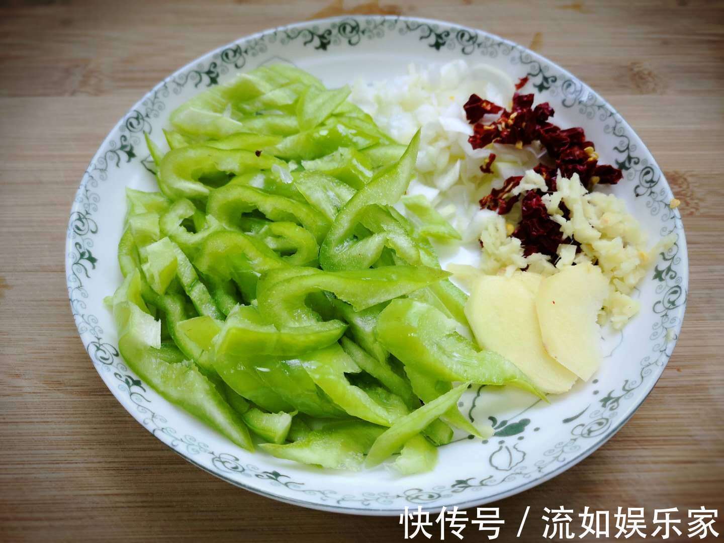 再穷也要吃这肉，比猪肉有营养，几块一斤，孩子吃补血还明目！