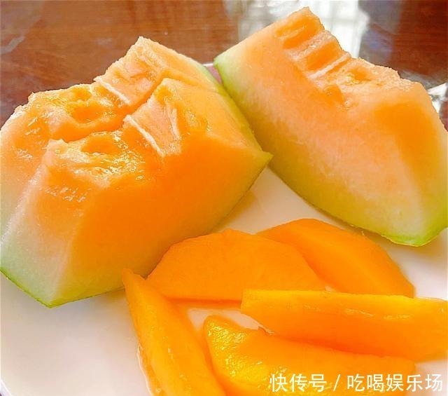 含铁多的甜瓜,是鸡肉的3倍,牛奶的17倍,常被误认是哈密瓜